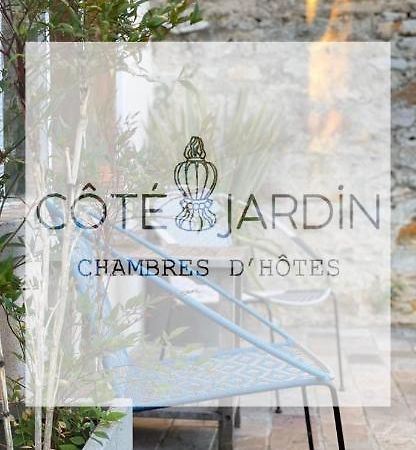 Bed and Breakfast Coté jardin à Sainte-Suzanne  Extérieur photo